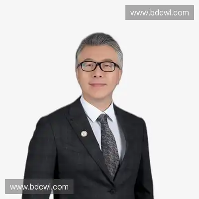 潘东